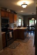 5337 S Aaron Ave