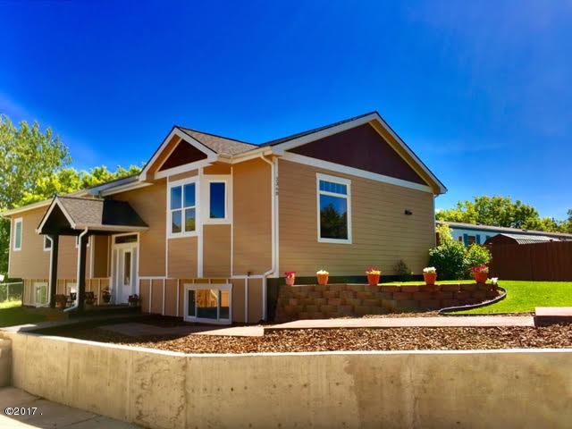 7495 Peregrine Ct