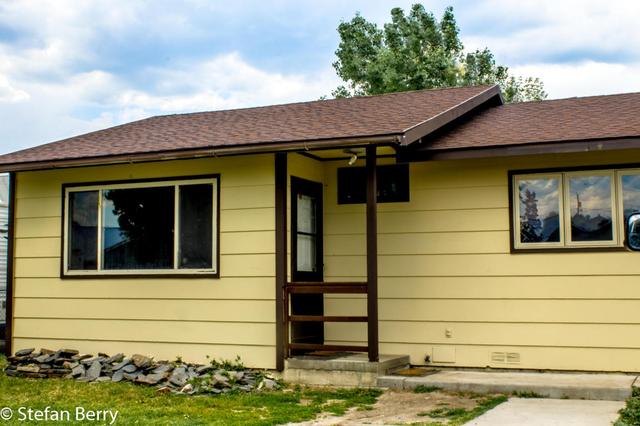 207 20th Ave W