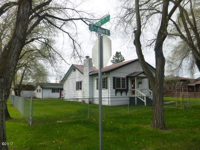 207 20th Ave W