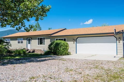 136 Meadow Dr