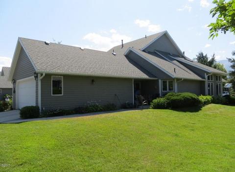 136 Meadow Dr