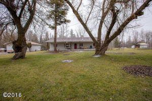 51 Willow Glen Dr