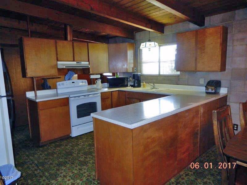 395 Manning Rd