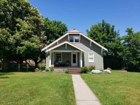 1443 6th Ave W