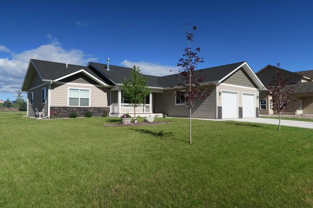 1390 2 Mile Dr