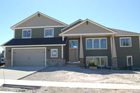 1390 2 Mile Dr