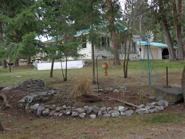3 11th Ave E