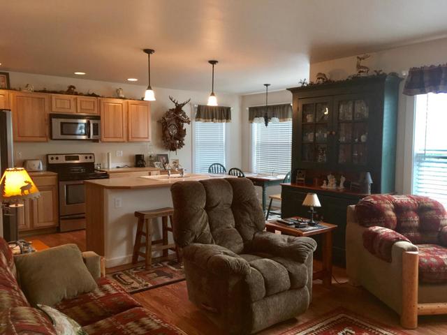 1315 Rogers Lake Rd