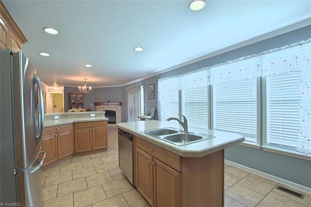 174 Brinkley Ln