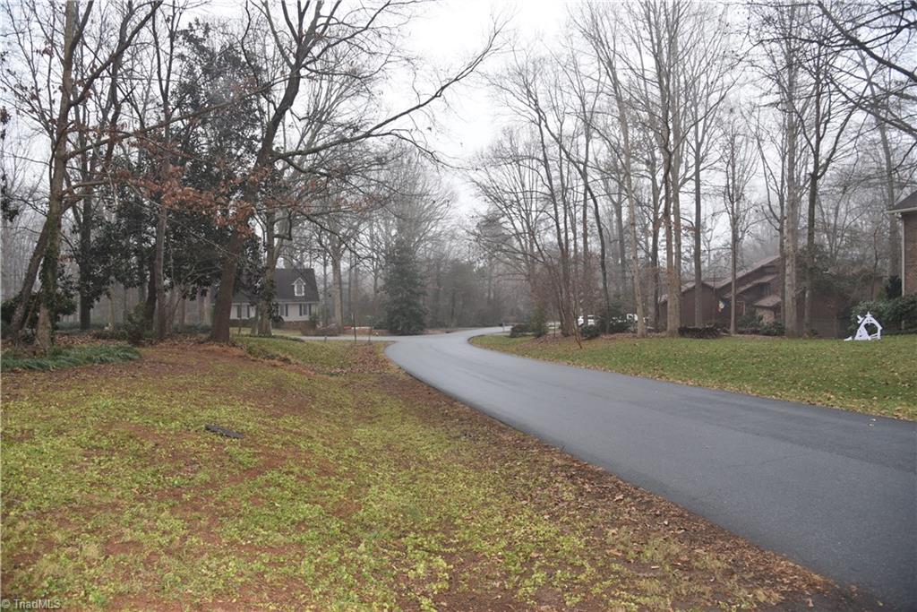 606 Cherry Tree Ln