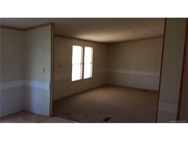 For Sale: 121 Koala Ln Lowgap, NC 27024