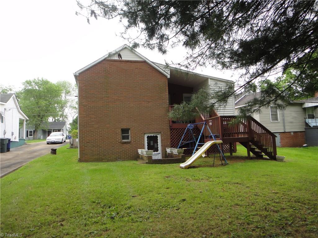 210 W Hunter St