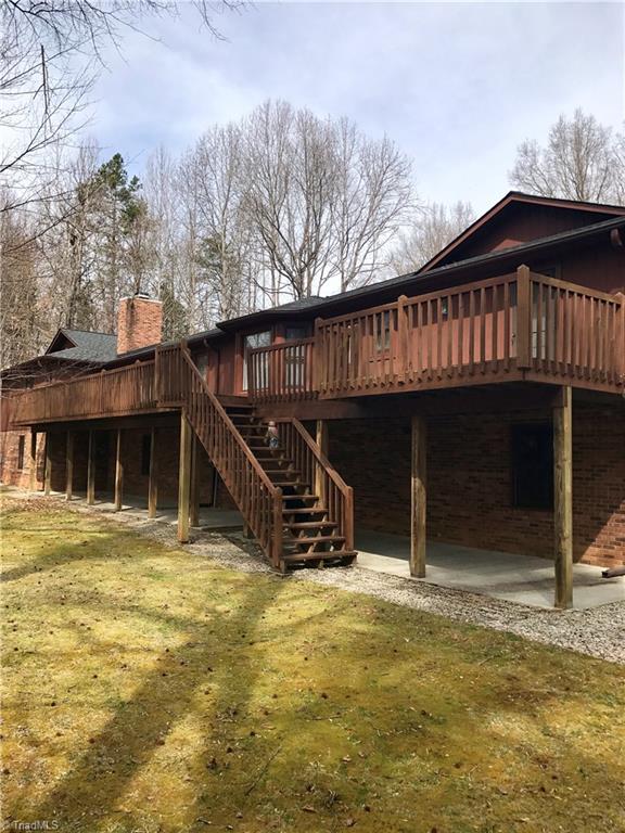 156 Lonetree Dr