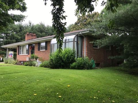 232 Old Springs Rd