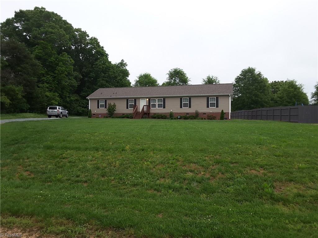 2725 Spicewood Dr