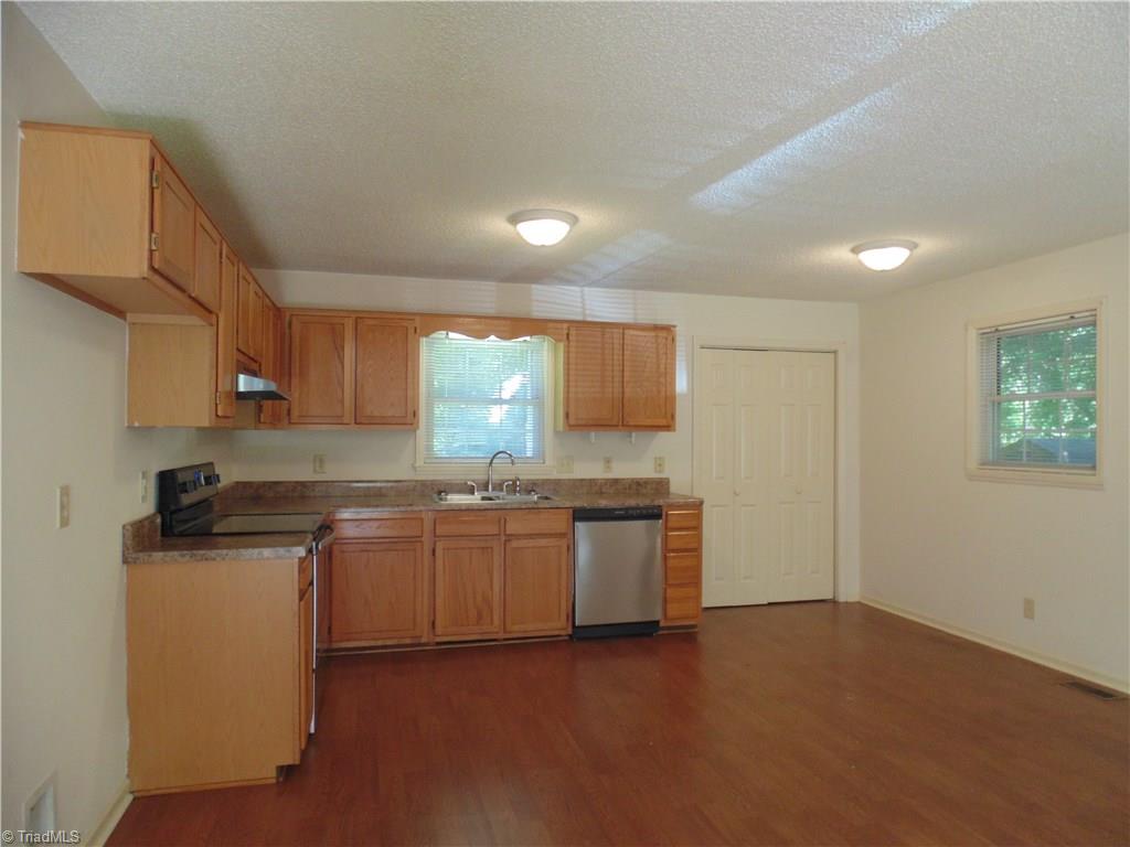 3014 Colgate Dr