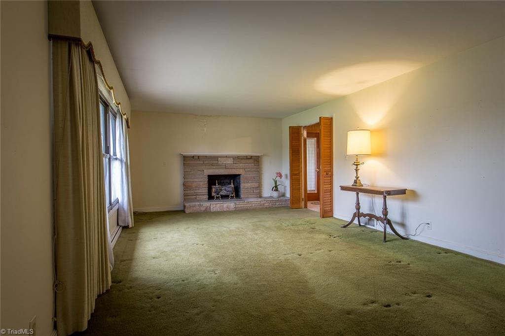 6655 Baker St