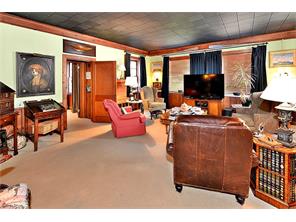 854- B Wellington Rd