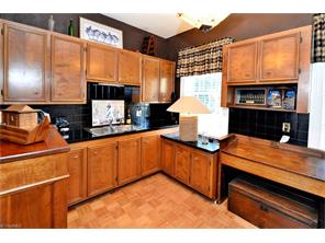 854- B Wellington Rd