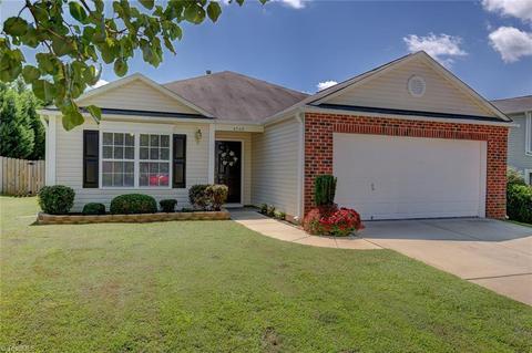 594 Denny Dr