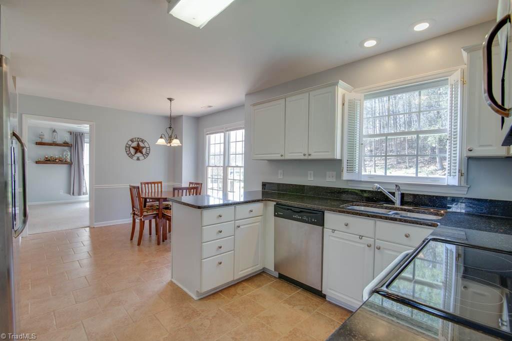1389 Heritage Pointe Dr #CANTON