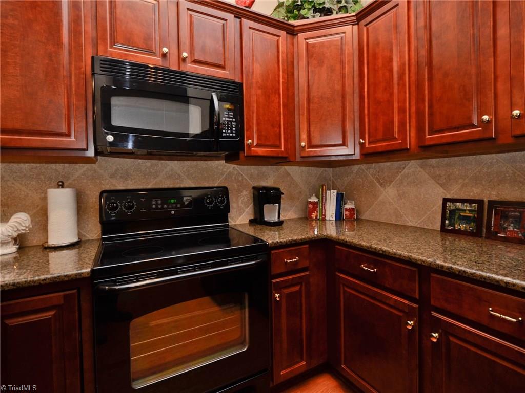 293 Hartman Branch Ln