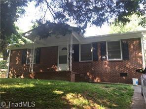 2831 S Main St