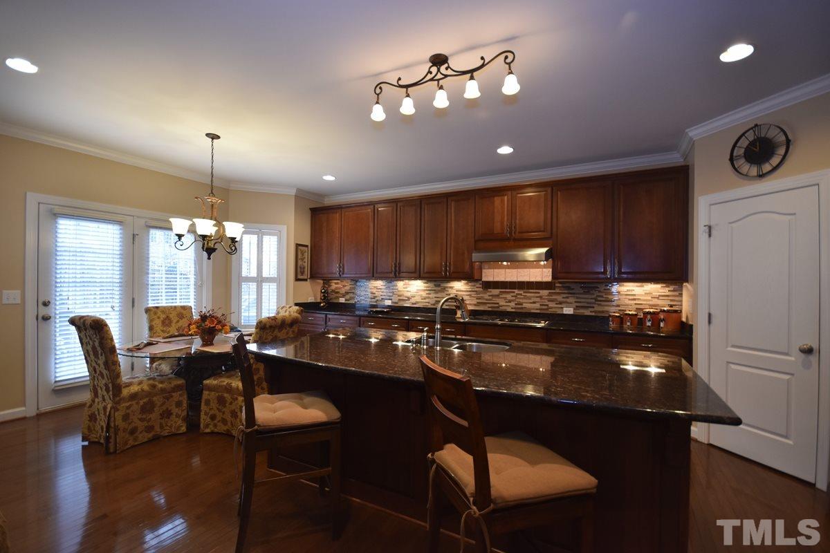 104 Forestview Dr