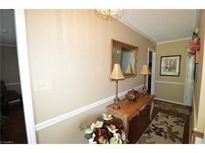 4119 Shepherd Dr, Burlington NC 27215