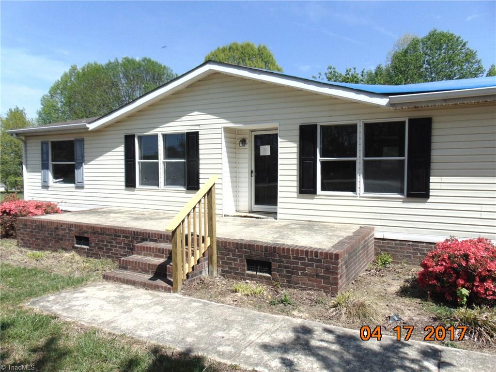 479 Sugar Maple Ln