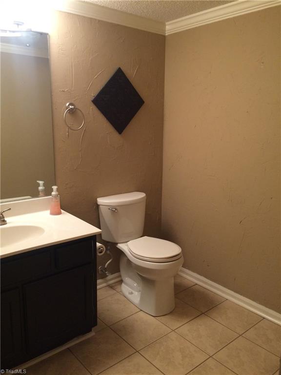 6113 Hedgecock Cir #1A