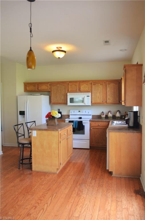 2449 Cypress Ct