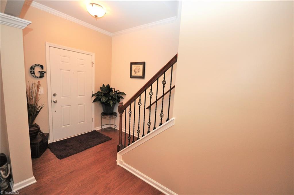 3511 Lamplight Way