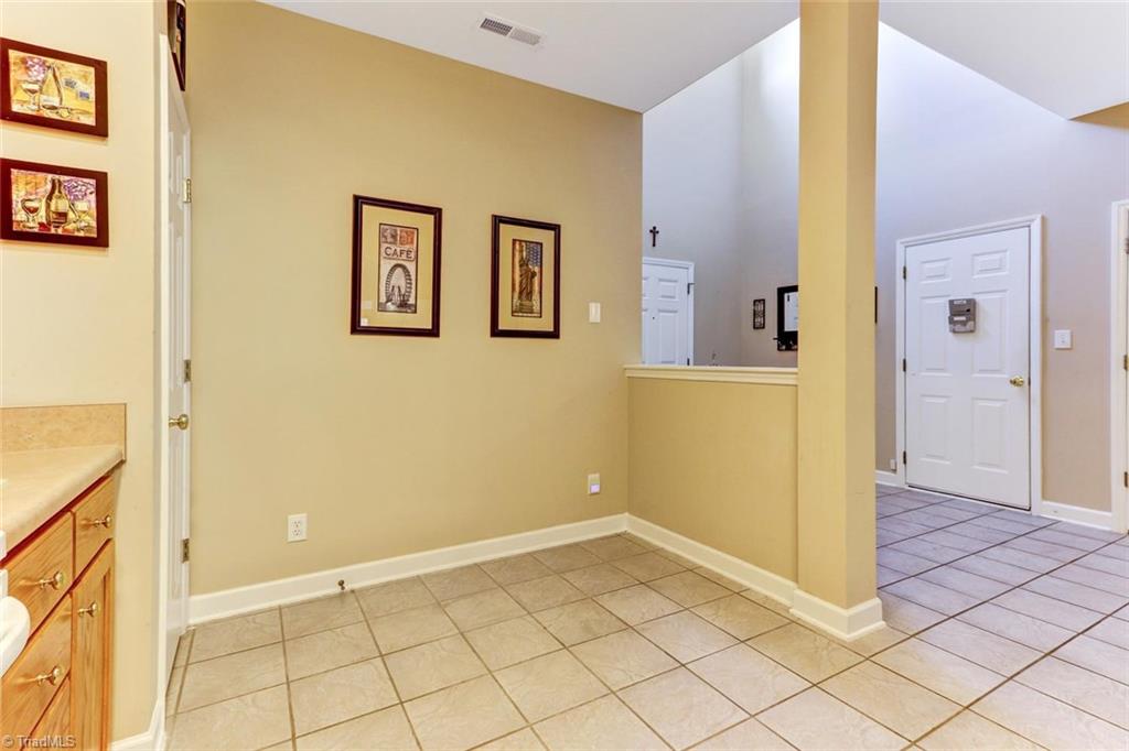 1419 Chatham Dr