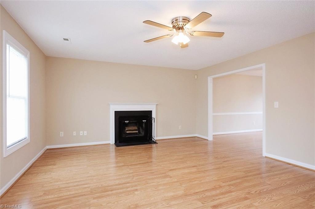 109 Fiddlers Knoll Ct
