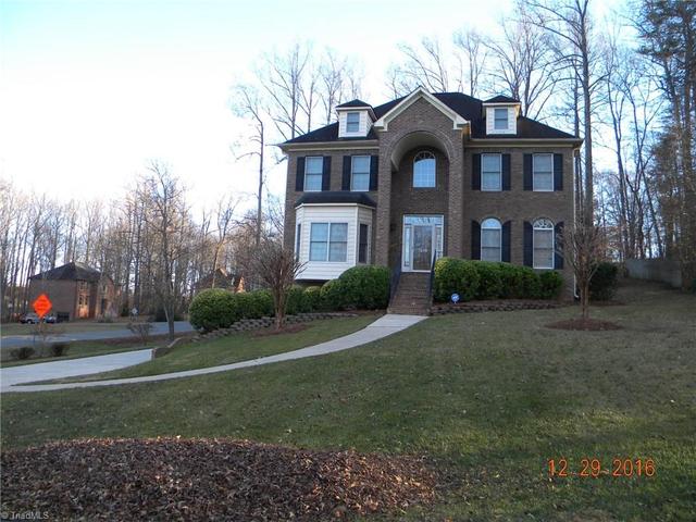 1586 Running Deer Dr #4