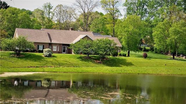 1008 Wyndfall Dr
