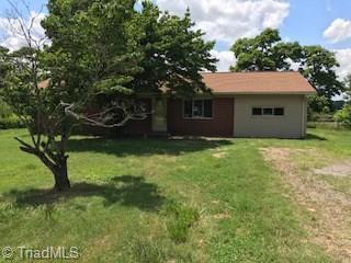 1008 Geoffrey Way