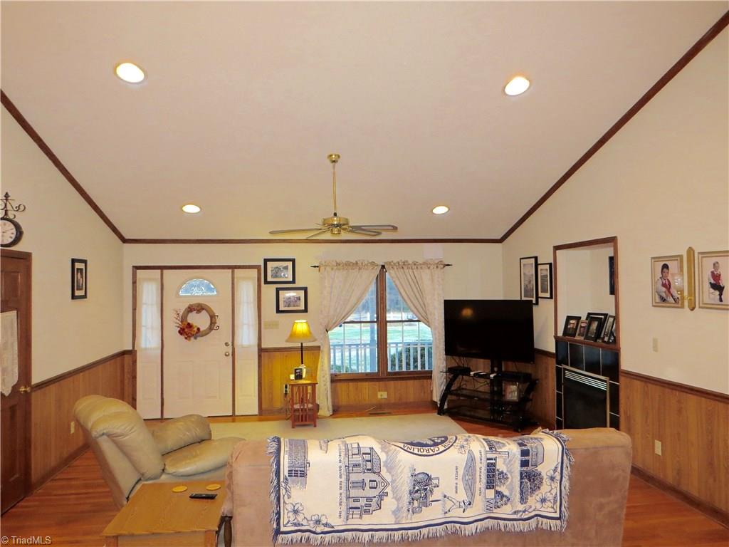 131 Regency Dr