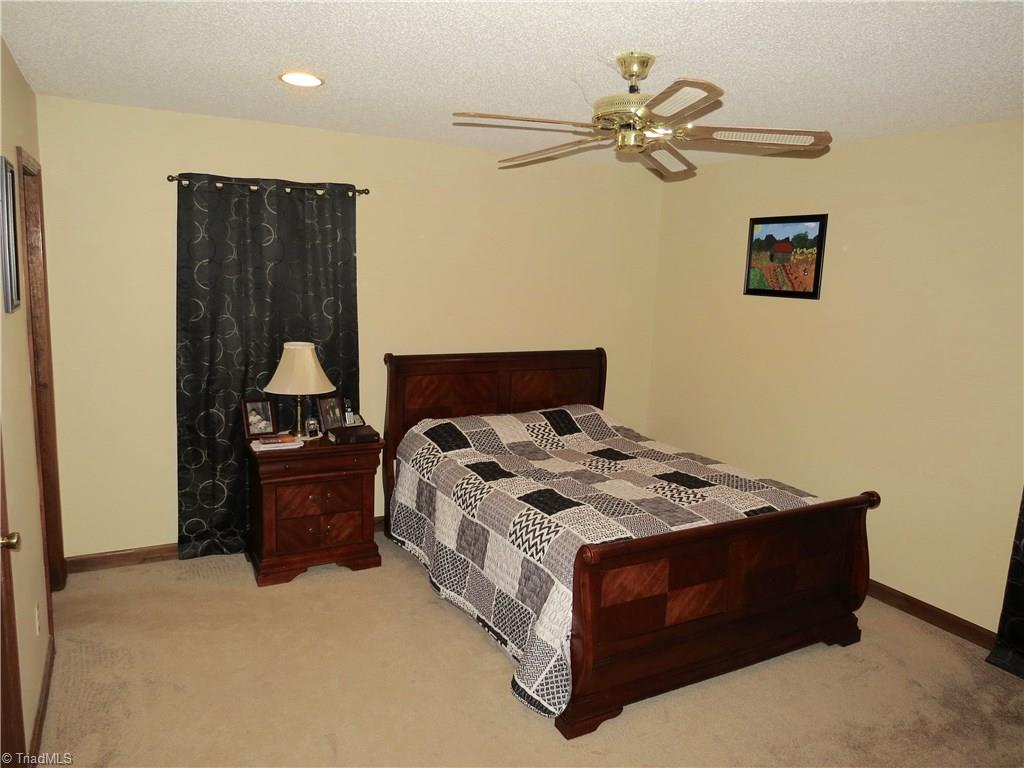 131 Regency Dr