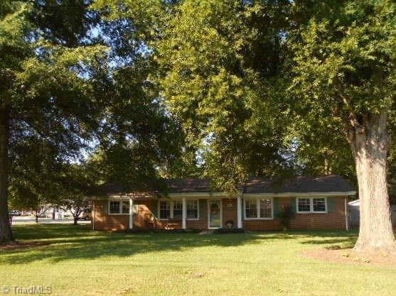413 Lennox Dr