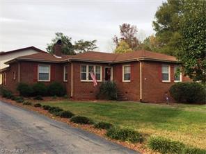 276 Laurell Dr