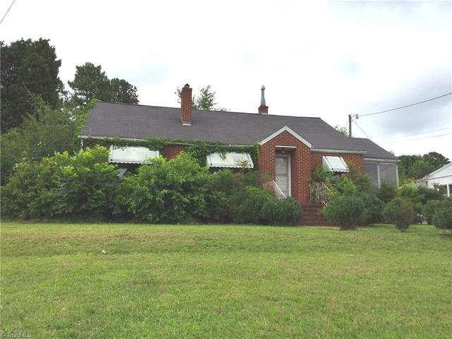 888 Greensboro St