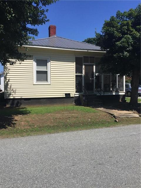 1412 Copper Cir