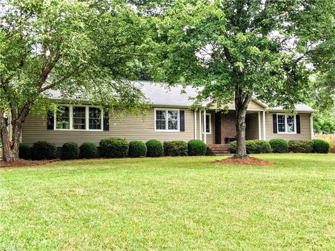 314 Robyns Glen Cir