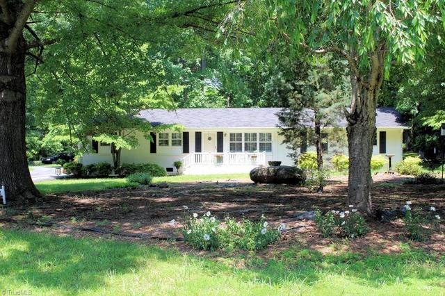 1008 Deerfield Dr