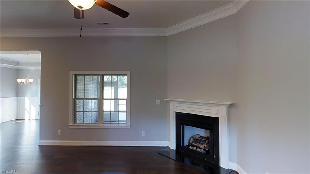 6605 Lakewood Ct