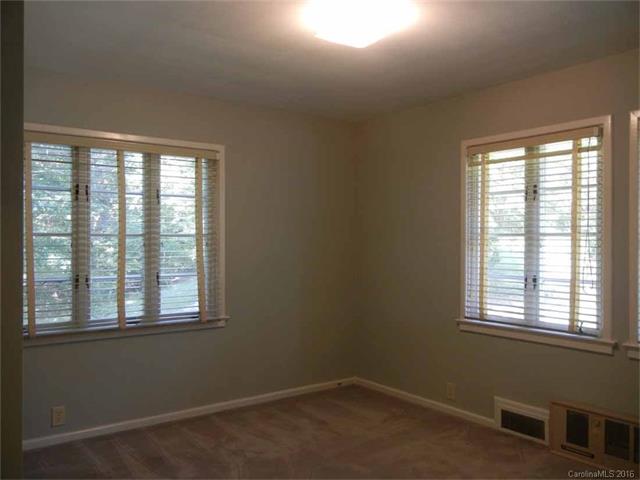 736 Page St