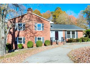 704 W Vandalia Rd